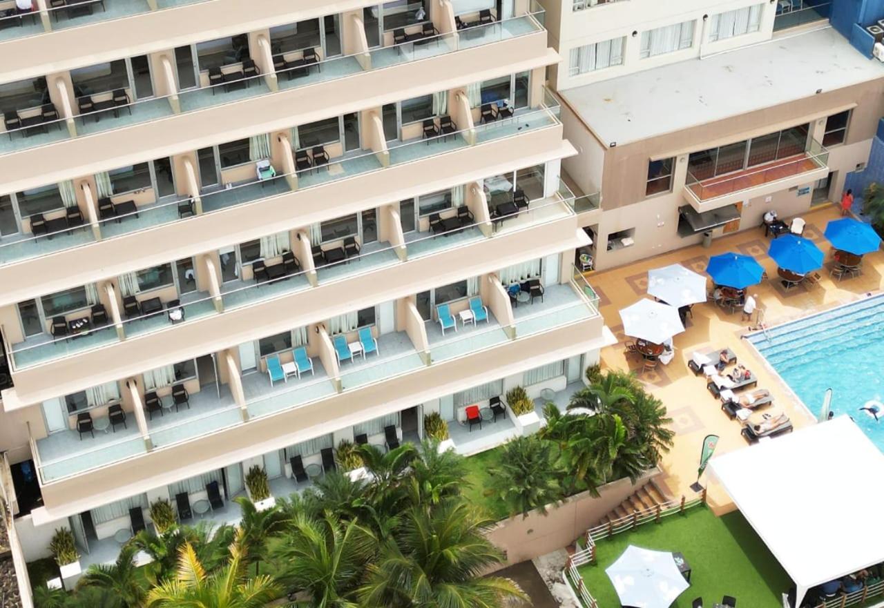 Mantahost Hotel Exterior photo